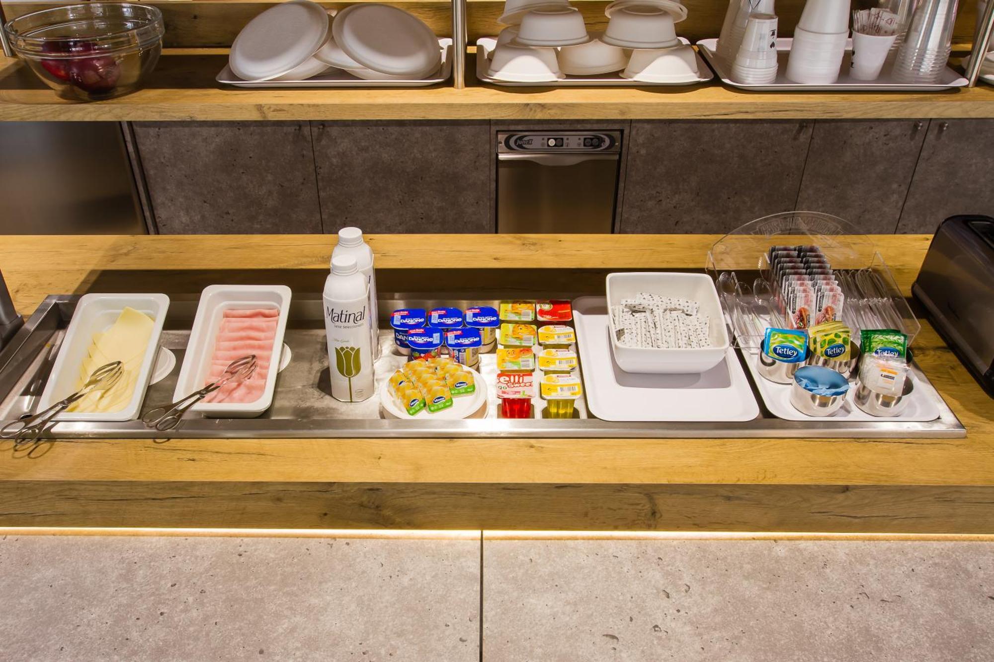 Ibis Budget Braga Centro Екстер'єр фото