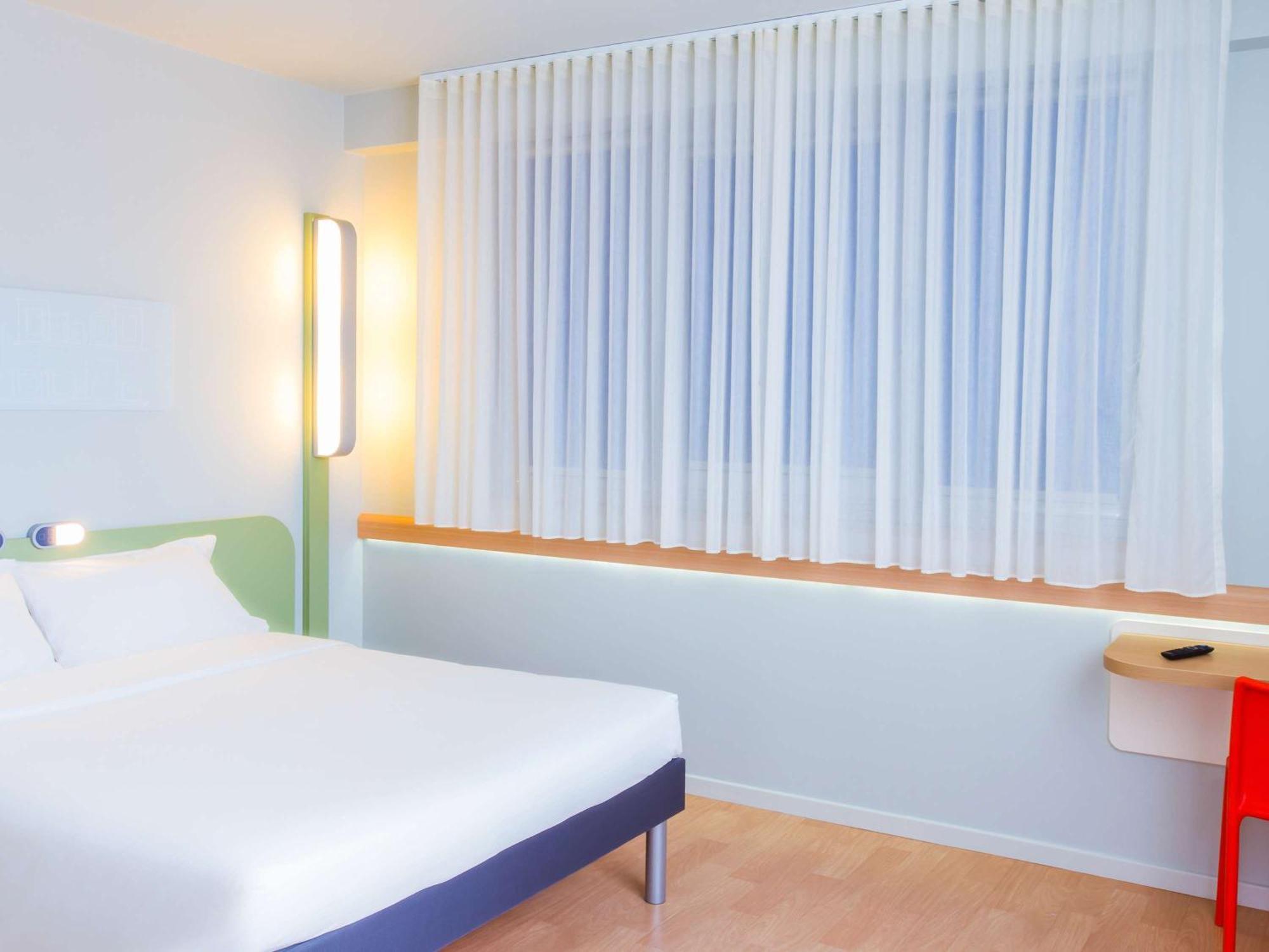 Ibis Budget Braga Centro Екстер'єр фото
