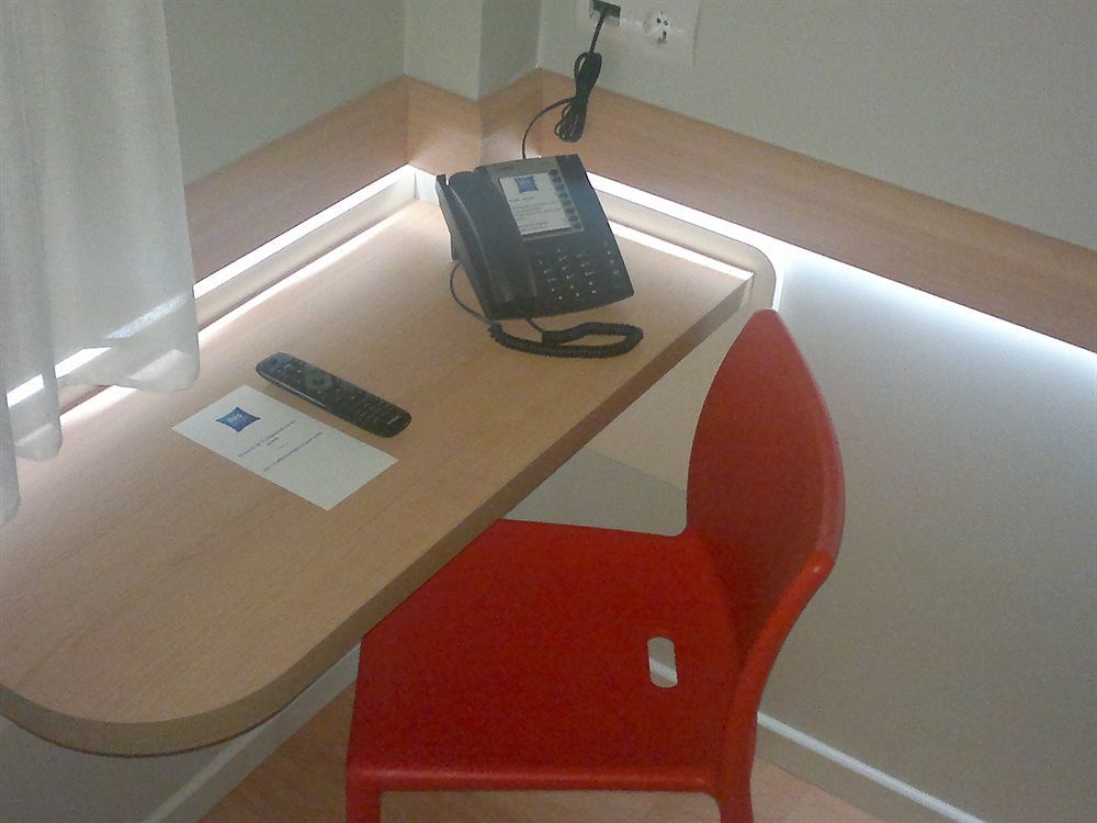 Ibis Budget Braga Centro Екстер'єр фото