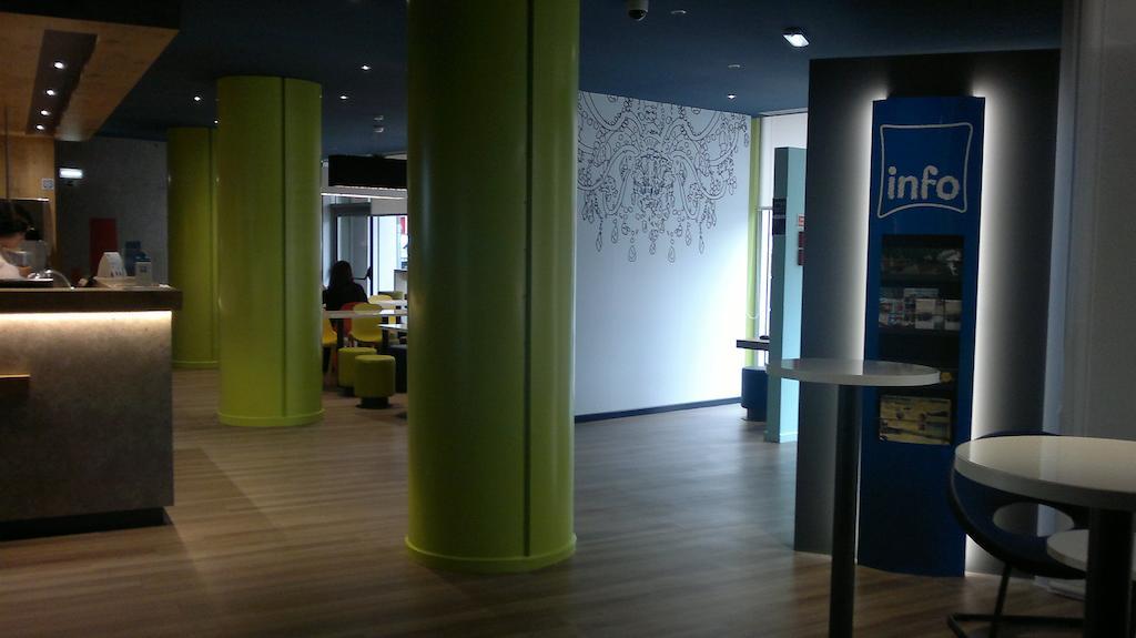 Ibis Budget Braga Centro Екстер'єр фото